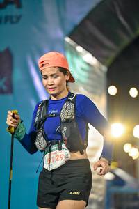 BIB: 129
                            <button type="button" onclick="openModal(24885123)" class="btn btn-primary btn-sm float-right btn-popup" data-toggle="modal" data-target=".modal-high-quality">
                        <i class="fas fa-shopping-cart"></i> Add to Cart
                    </button>
                                            <button type="button" onclick="isThisMe(24885123, true)" class="btn btn-success btn-sm float-right btn-popup btn-isme hidden" data-toggle="tooltip" data-placement="bottom" title="นี่คือรูปของคุณใช่ไหม คลิกที่นี่เพื่อเอาเข้าอัลบั้ม">
                        <i class="fas fa-plus"></i> Add to album
                    </button>
                    <button type="button" onclick="isThisMe(24885123, false)" class="btn btn-warning btn-sm float-right btn-popup btn-isnotme hidden">
                        <i class="fas fa-ban"></i> Remove from album
                    </button>